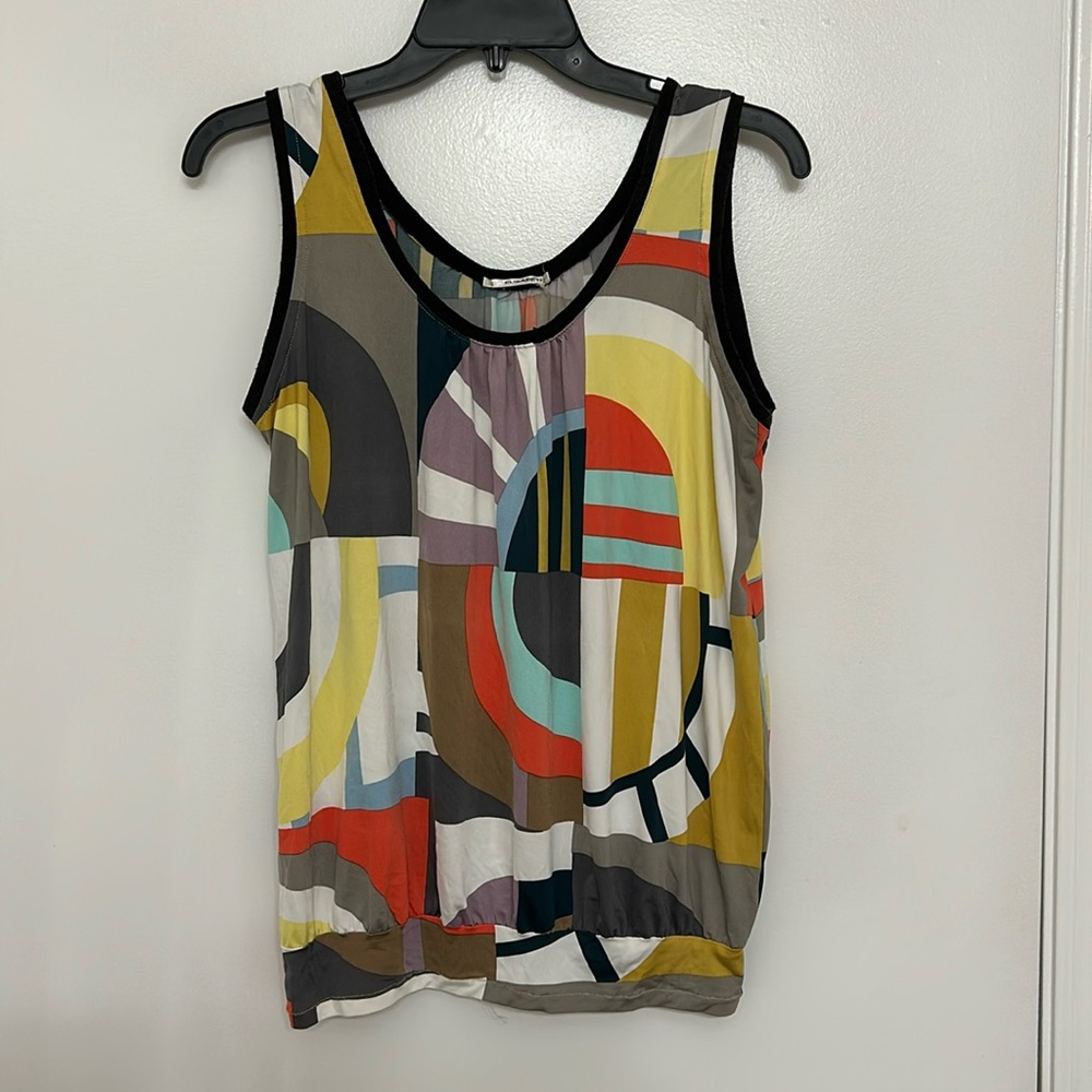 Women’s Colorful Sleeveless Blouse